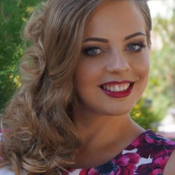 Ламинирование волос
                    Салон краси Атлантида Миколаїв