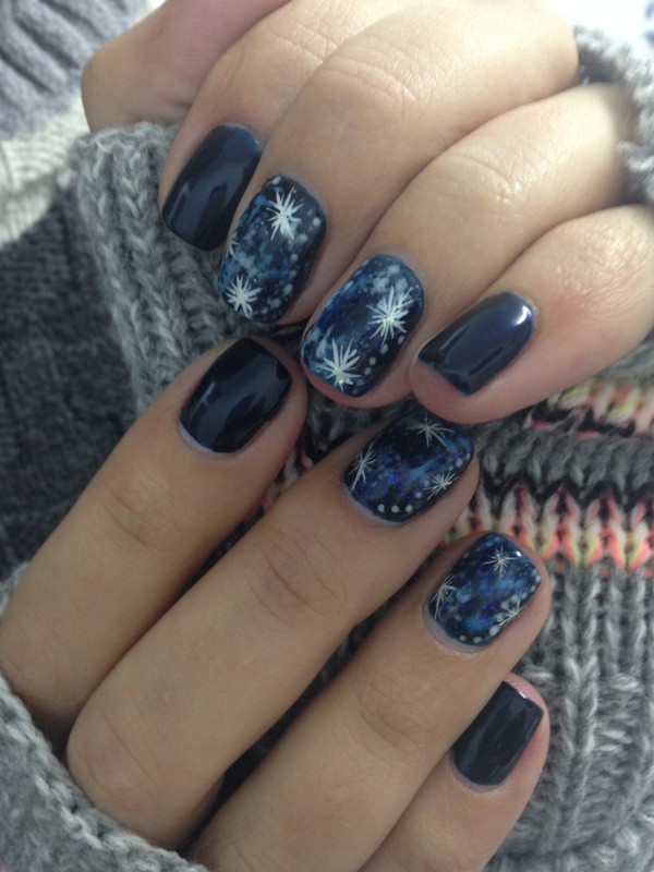 Манікюр зима сніжинки зимній, фото - Салон краси Эстетик-холл "Для тебя"