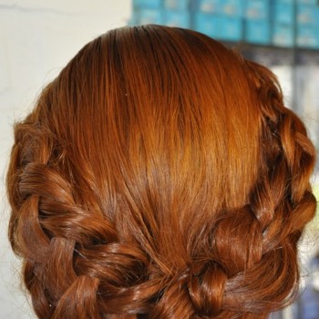 Покраска волос в один тон Loreal
                    Салон красоты Эстетик-холл "Для тебя" Николаев