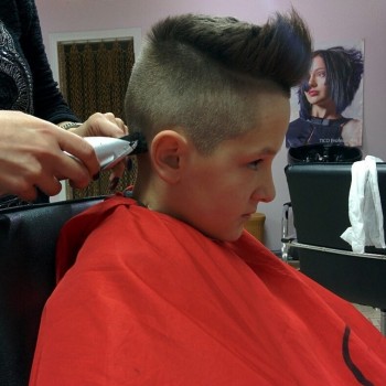 Стрижки
                    Салон краси Paris Миколаїв