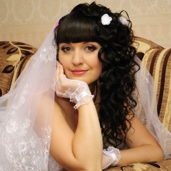 Свадебная прическа
                    Визажист Катерина Сологуб Николаев