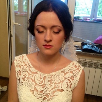 Свадебная прическа
                    Визажист Катерина Сологуб Николаев