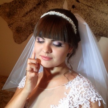 Свадебная прическа
                    Визажист Катерина Сологуб Николаев