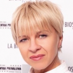 Эльвира Привалова