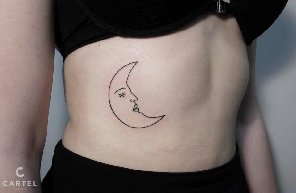 Женские черно-белые минимализм, фото - Тату салон Cartel Tattoo