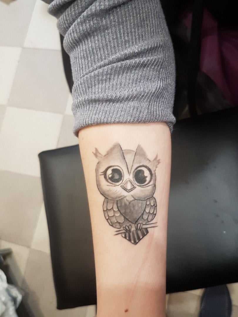 Женские на предплечье черно-белые, фото - Мастер татуажа Рябошапко Максим