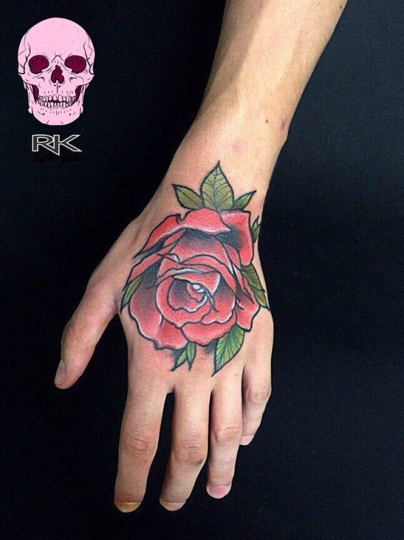 Мужские роза цветные, фото - Тату салон RK Tattoo Studio