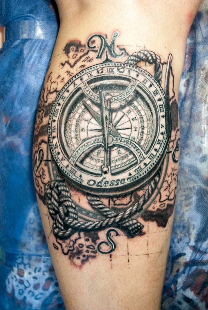 Для хлопців на нозі реалізм, фото - Тату майстер Виктор Джура