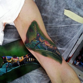 Тату мужские на предплечье цветные, фото -  Дима Кучеренко