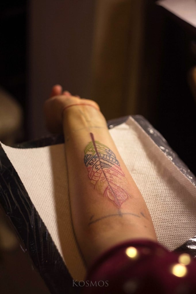 Для дівчат на передпліччі кольорові, фото - Тату майстер Александр Космос