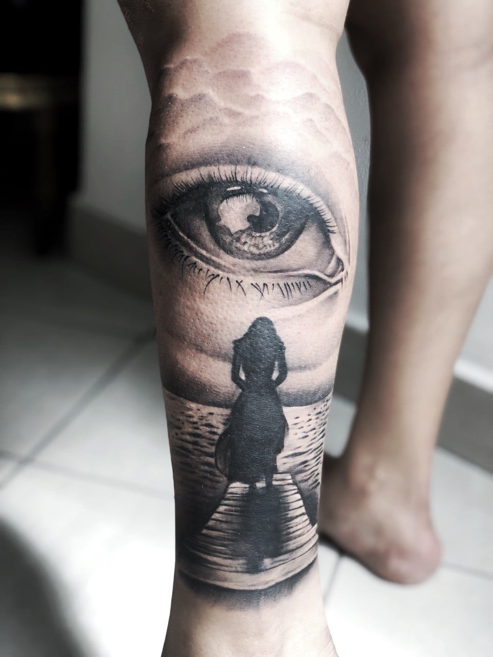 Для дівчат око на нозі, фото -  ScreamSoul Tattoo