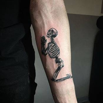 Тату мужские на руке черно-белые, фото - Тату мастер Осинская Екатерина