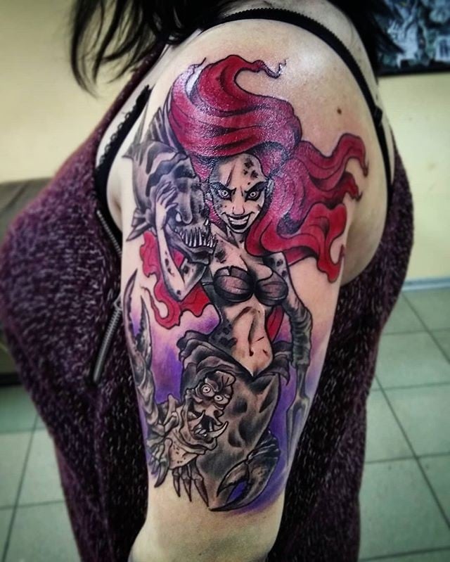 Для дівчат на плечі кольорові, фото - Тату майстер Дмитрий Tattooin