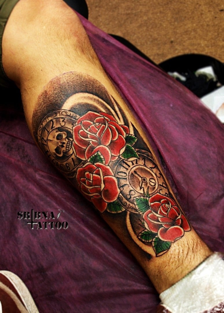 Для хлопців на нозі троянда, фото - Тату майстер Саша Срибна