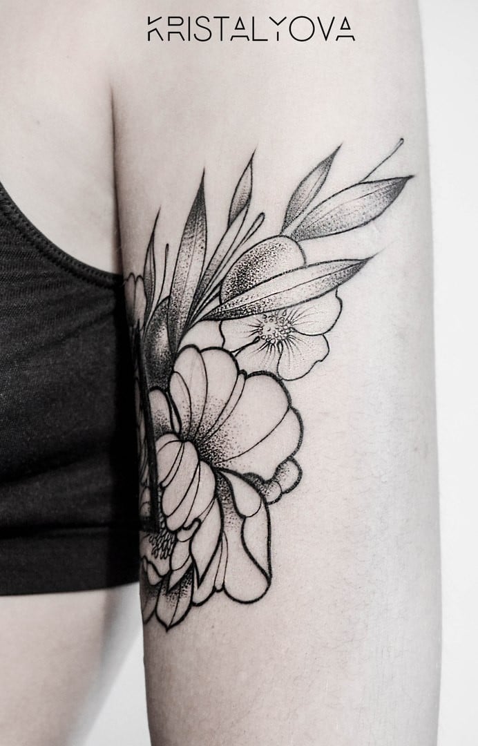 Женские на руке черно-белые, фото - Тату мастер Маргарита Кристалёва