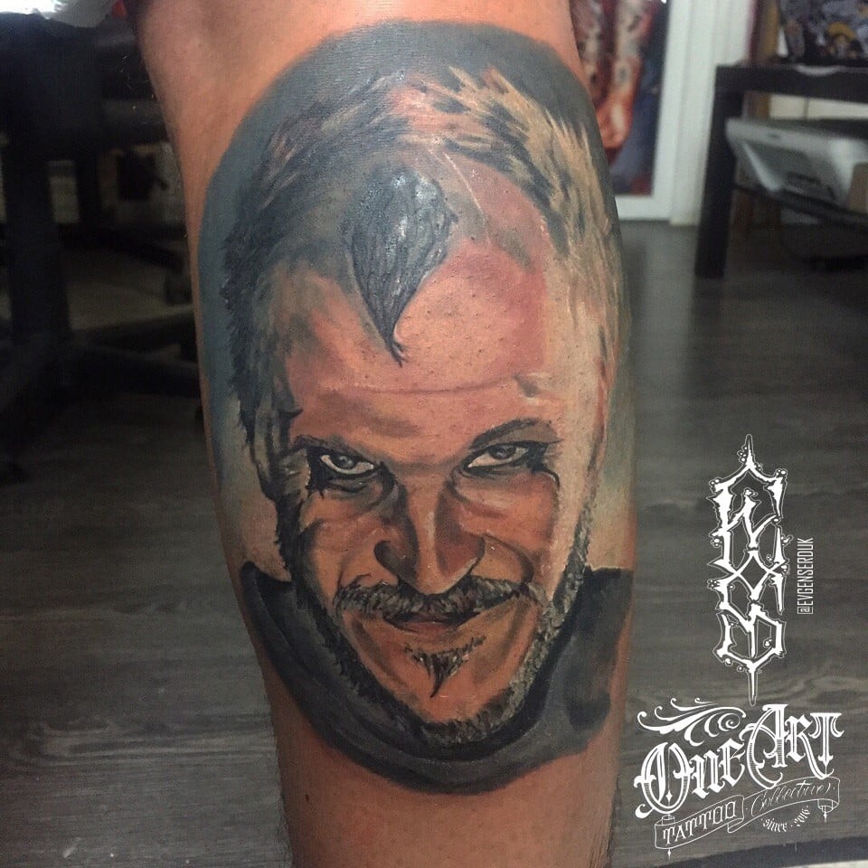 Для хлопців на нозі кольорові, фото - Тату майстер Евгений Сердюк