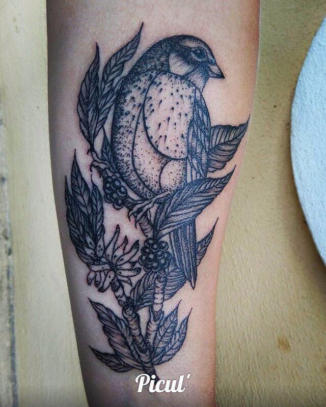 Для дівчат на передпліччі чорно-білі, фото - Тату майстер Евгения Пикуль