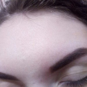 Коррекция + окрашивание бровей (хна\краска)
                    Бровіст Карина Салькова  Харків