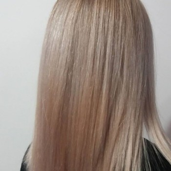 Все виды  окрашивания волос
                    Перукар Елена Запоріжжя