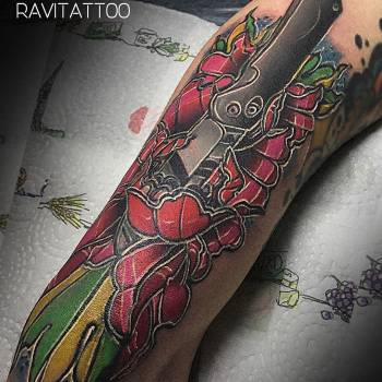 Тату мужские на руке цветные, фото - Тату мастер Влад Рави