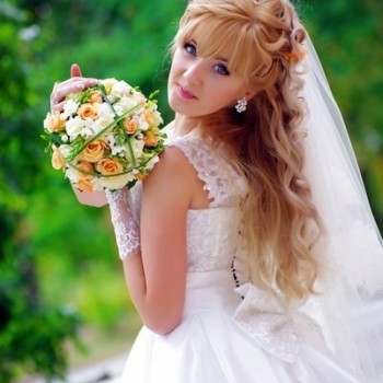 Свадебная прическа
                    Перукар-колорист Даша Одеса