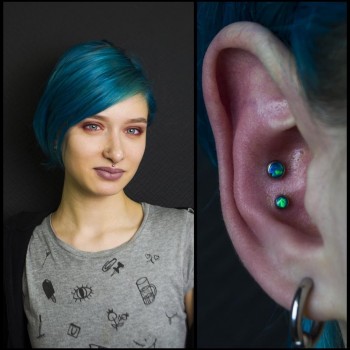 Пирсинг
                    Майстер з пірсингу Андрей Неурозис Київ