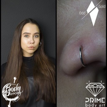 Пирсинг
                    Майстер з пірсингу Андрей Неурозис Київ