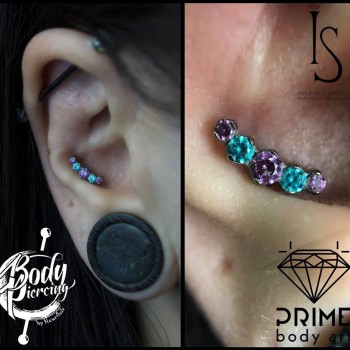 Пирсинг
                    Майстер з пірсингу Андрей Неурозис Київ