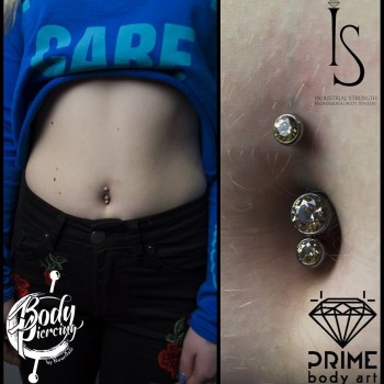 Пирсинг
                    Майстер з пірсингу Андрей Неурозис Київ