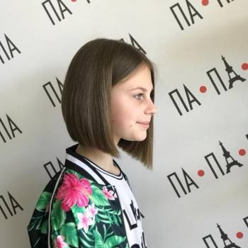 жіноча стрижка