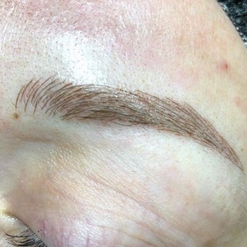 Микроблейдинг бровей Softap
                    Косметолог Людмила Фескова Днепр