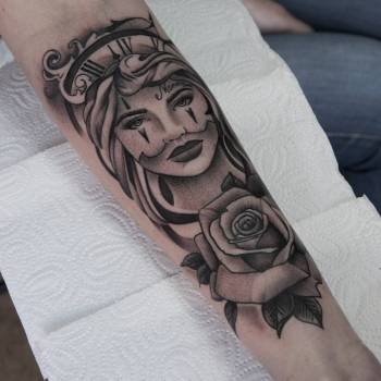 Тату для дівчат на передпліччі троянда, фото - Тату салон Street 13