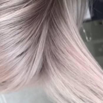 Затемнение корня волос