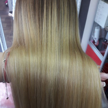 Ботокс волос, кератиновое выпрямление, экспресс кератин
                    Парикмахер-колорист Алина Киев