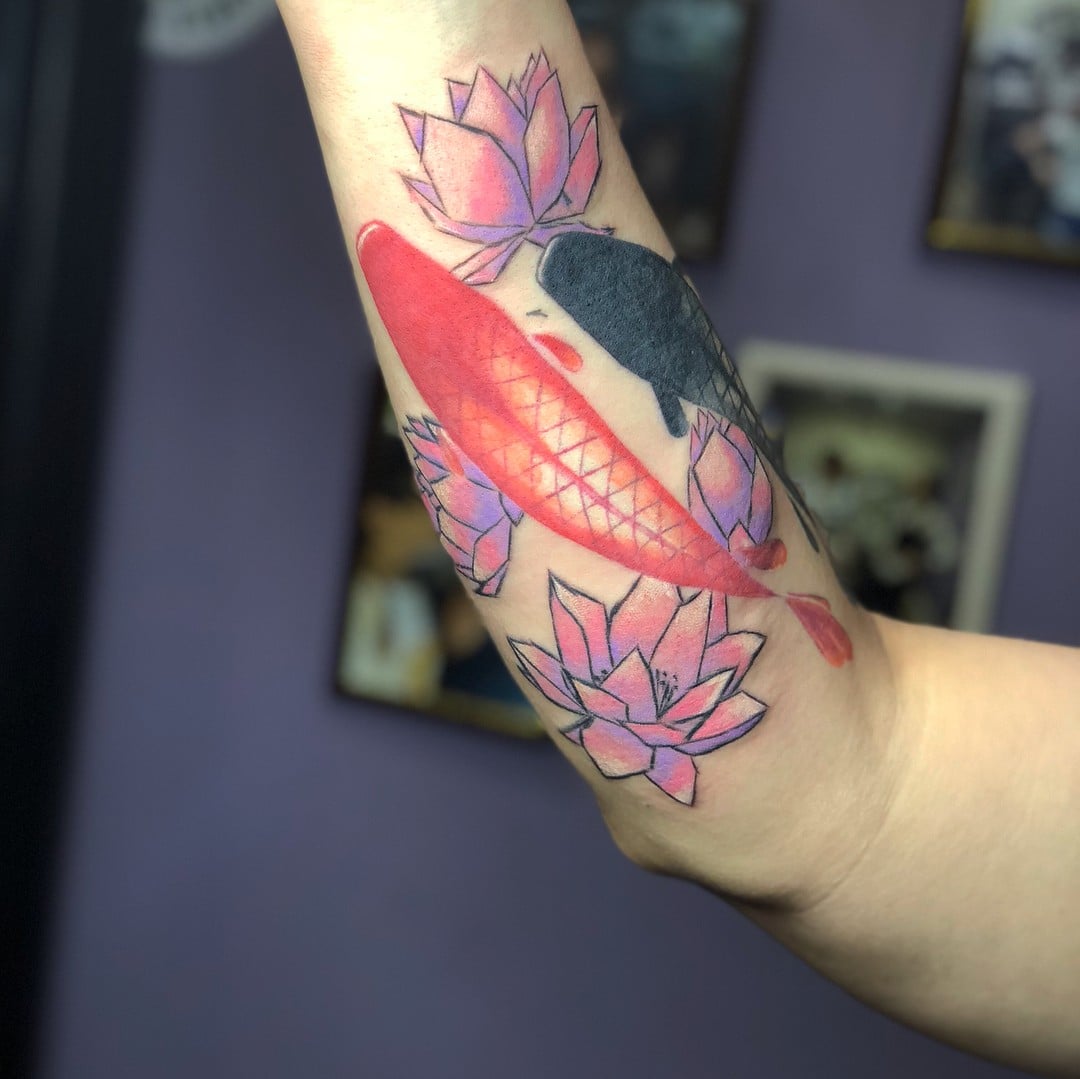 Для дівчат на руці кольорові, фото - Тату майстер Анна Фурдуй