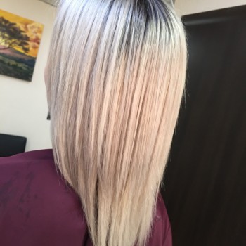 Художественное окрашивание волос
                    Перукар-колорист Алина Київ