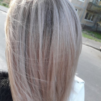 Художественное окрашивание волос
                    Перукар-колорист Алина Київ