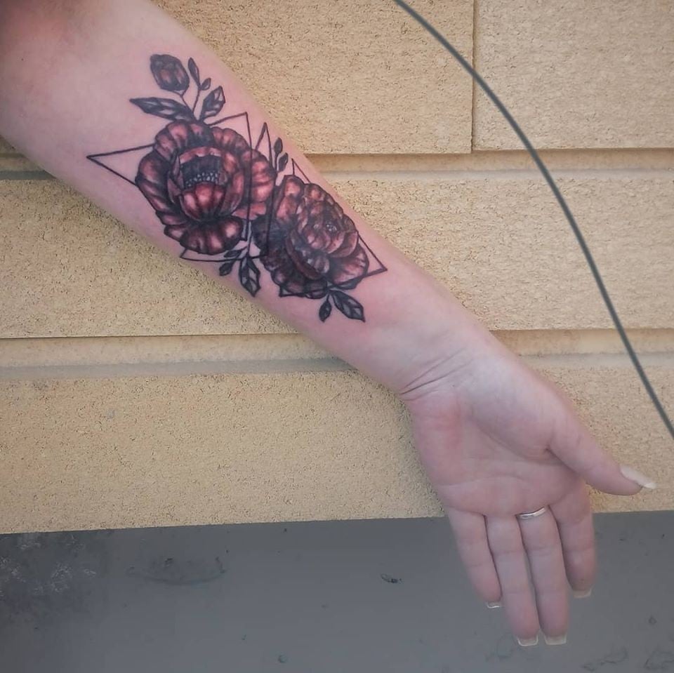 Женские цветные цветы, фото - Тату мастер Катерина