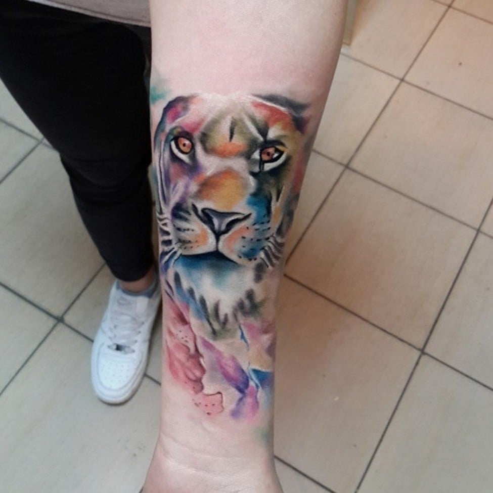 Женские на руке цветные, фото - Тату мастер Жека Che