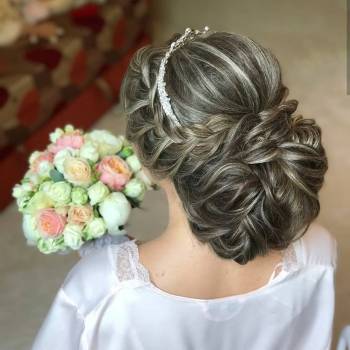 Профессиональный макияж, аэромакияж. Вечерние прически и укладки
                    Визажист Анастасия Кот Одесса