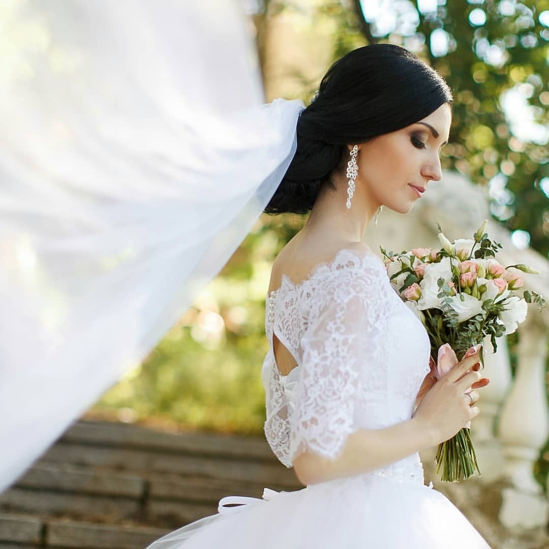 Весільна фотосесія з букетом у сукні, фото - Перукар Елена Роденко