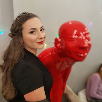 Макияж
                    Салон краси Brave Beauty Bar Київ