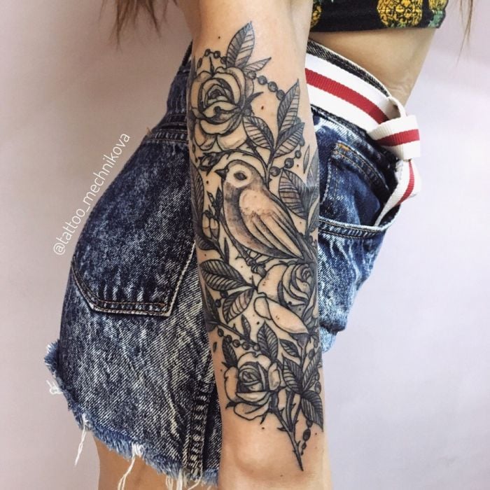 Для дівчат на руці чорно-білі, фото - Тату майстер Марина Мечникова