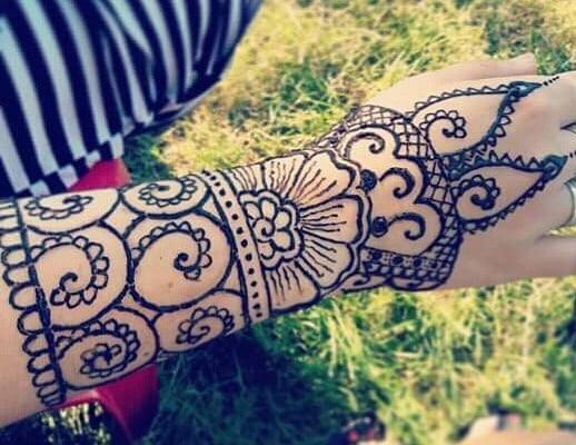 Роспись Длинная перчатка, натуральная хна, фото - Викладач курсів краси Ольга