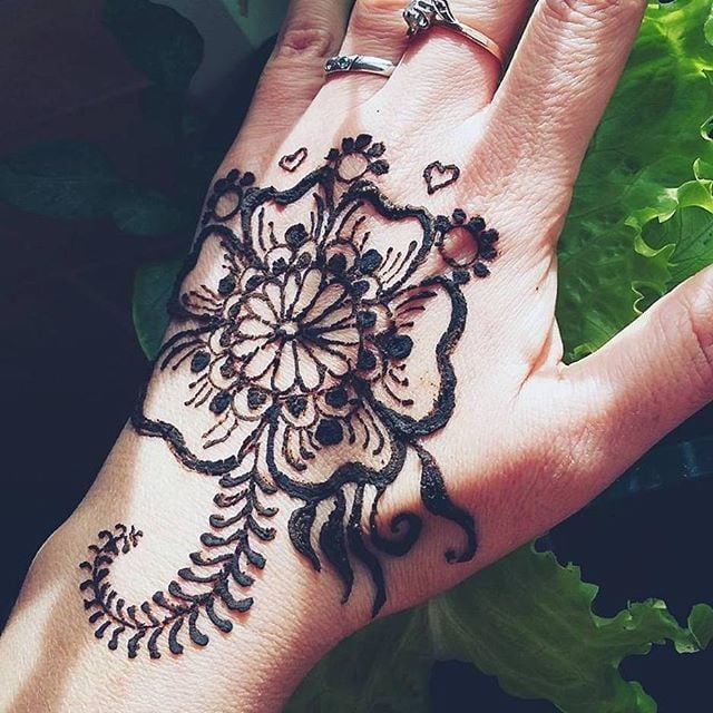 Роспись Весна, натуральная хна, фото - Викладач курсів краси Ольга