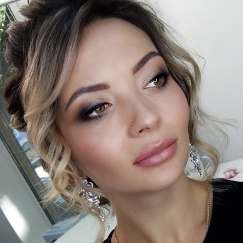 Свадебный макияж
                    Визажист Анна Логвинова Кривой Рог