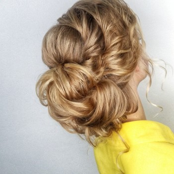 Свадебная причёска 
                    Визажист Анна Логвинова Кривой Рог