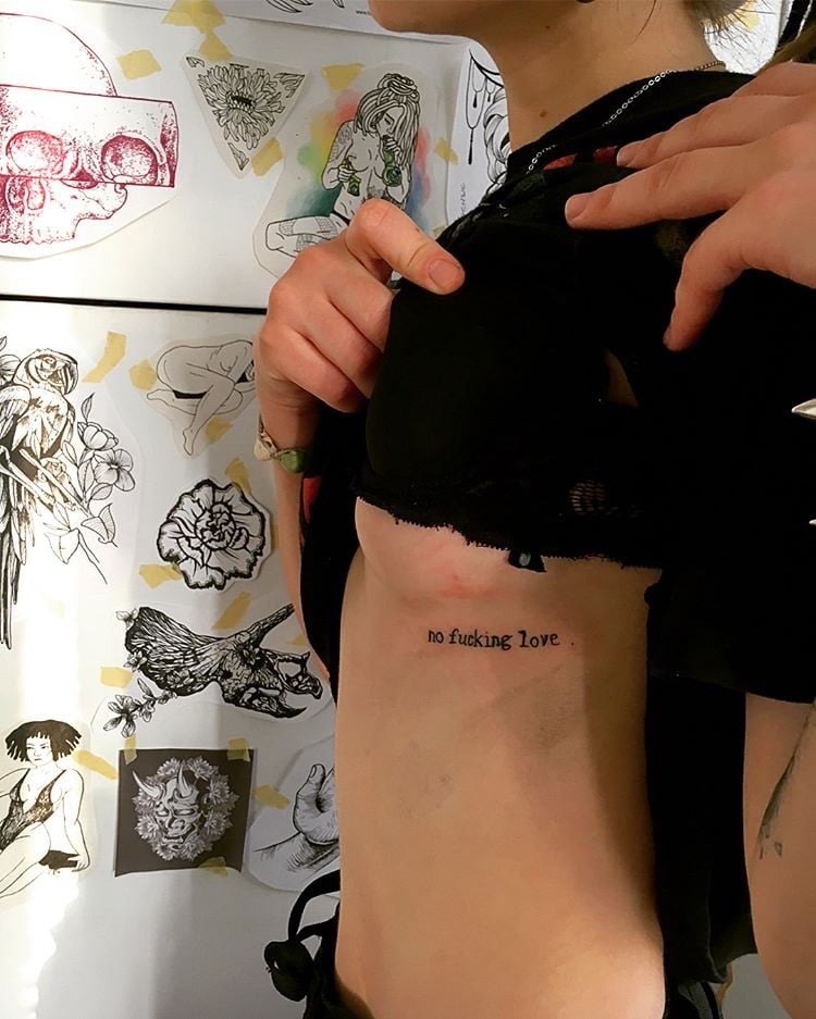 Женские черно-белые надпись, фото -  Варвара Верт