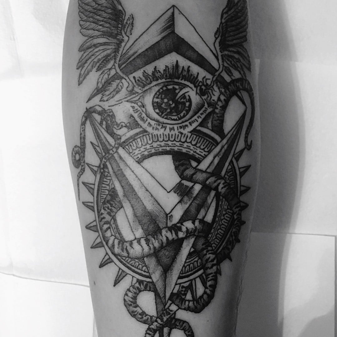 Женские глаз на руке, фото - Тату мастер Даша Бондаренко