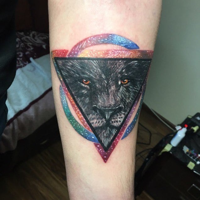 Для дівчат на передпліччі кольорові, фото - Тату майстер Саша Видайко